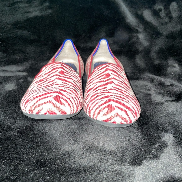 Rothy’s Girl Size 4 Red Cream Zebra Loafers Retired Color - Limited - Picture 2 of 7